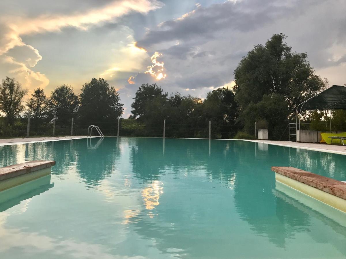 פוזולנגו Agriturismo Feliciana מראה חיצוני תמונה