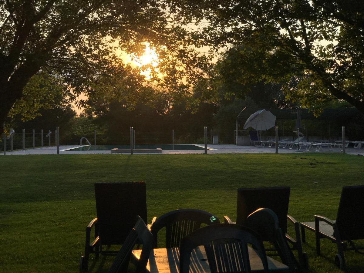 פוזולנגו Agriturismo Feliciana מראה חיצוני תמונה