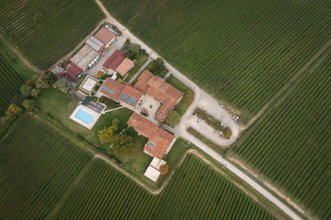 פוזולנגו Agriturismo Feliciana מראה חיצוני תמונה